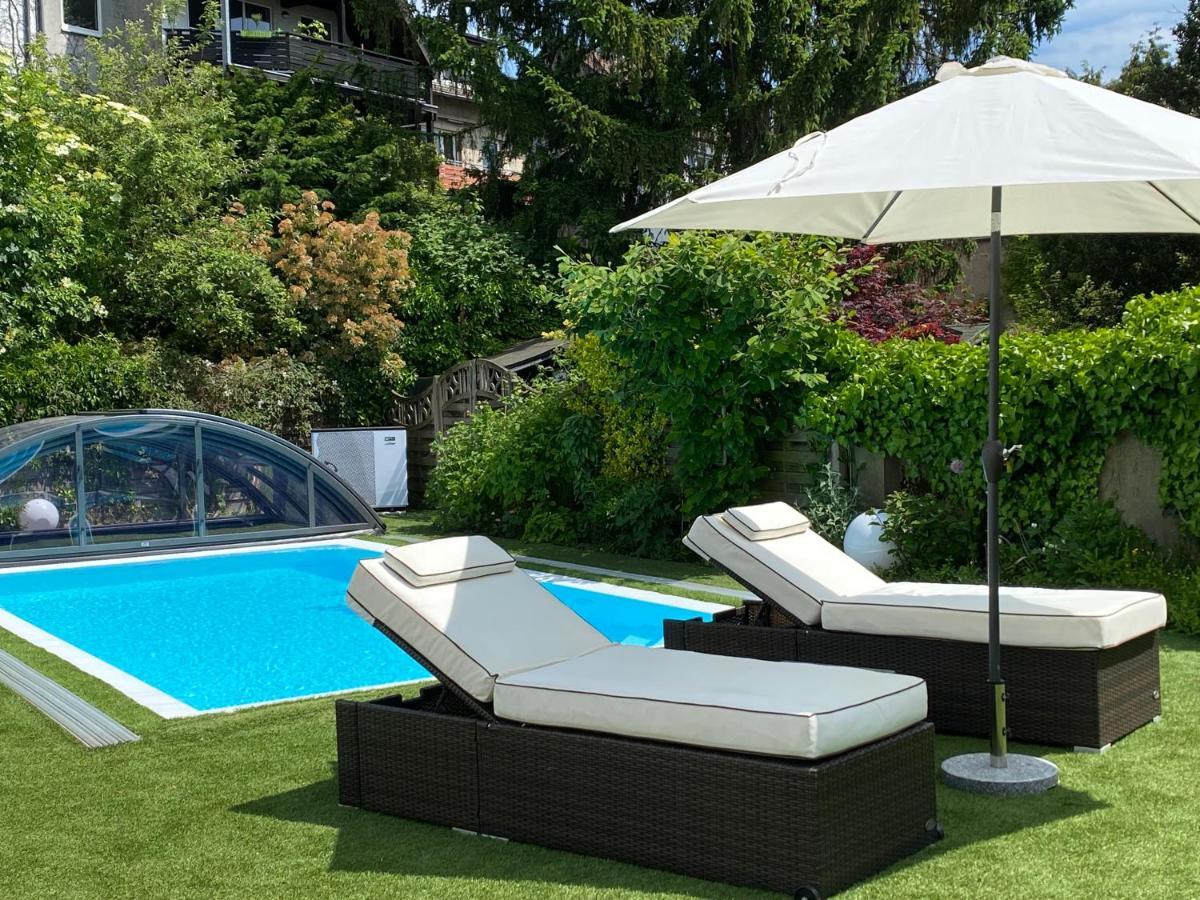 Haeuschen Im Garten In Der Muelheimer Altstadt 鲁尔河畔米尔海姆 外观 照片